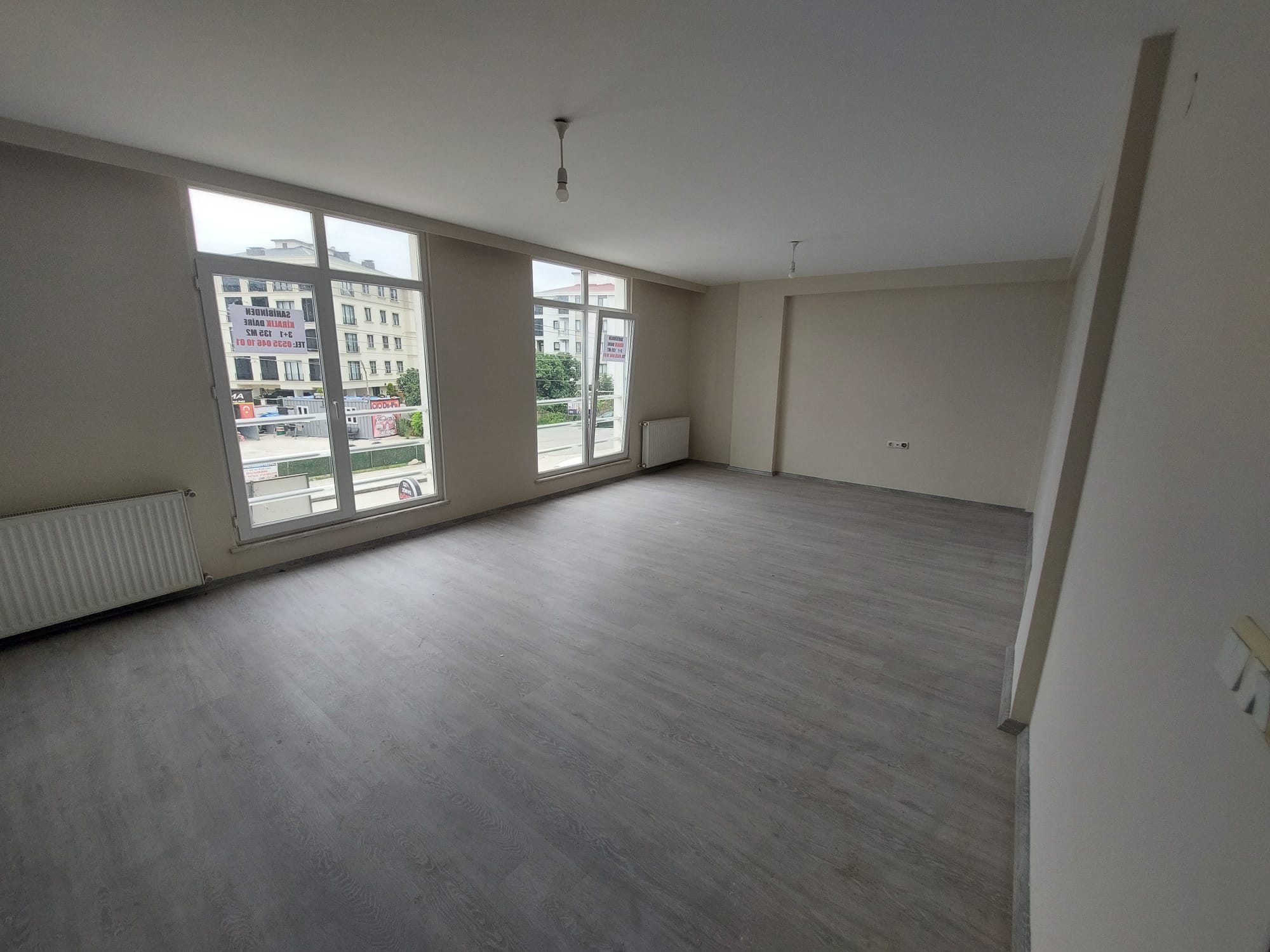 CUMHURİYET MAHALLESİNDE DENİZE ÇOK YAKIN 3+1 KİRALIK DAİRE